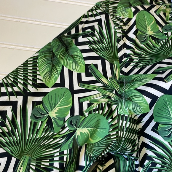 Paisley & Gray Leaf π΄ π Printed Button Down Dress Shirt - Picture 11 of 12